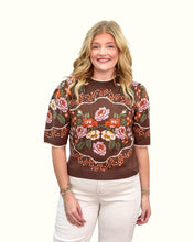Load image into Gallery viewer, Short Sleeve Floral Print Knitted Top