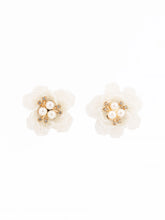 Load image into Gallery viewer, Avery Earrings