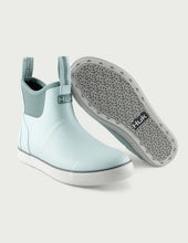 Load image into Gallery viewer, Huk | Women's Rogue Wave Boot | Heron Blue