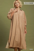 Load image into Gallery viewer, Curvy | Checkered Midi Dress W/ Pockets