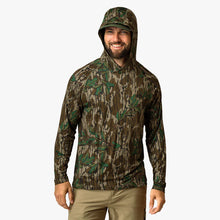 Load image into Gallery viewer, Aftco | Mossy Oak Camo Performance Hoodie